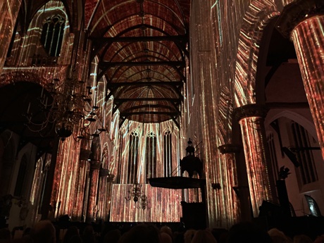 Luminiscence in the Old Church in Delft